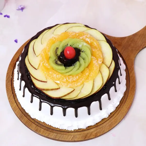 Fresh Fruit Garnish Cake